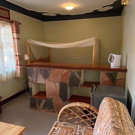 Banda Lodge Masaka Bagian luar foto