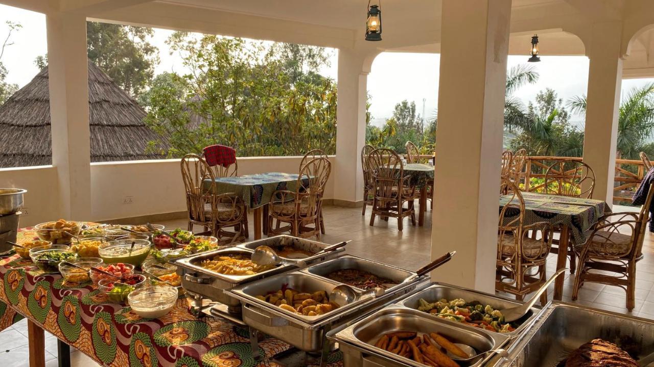 Banda Lodge Masaka Bagian luar foto