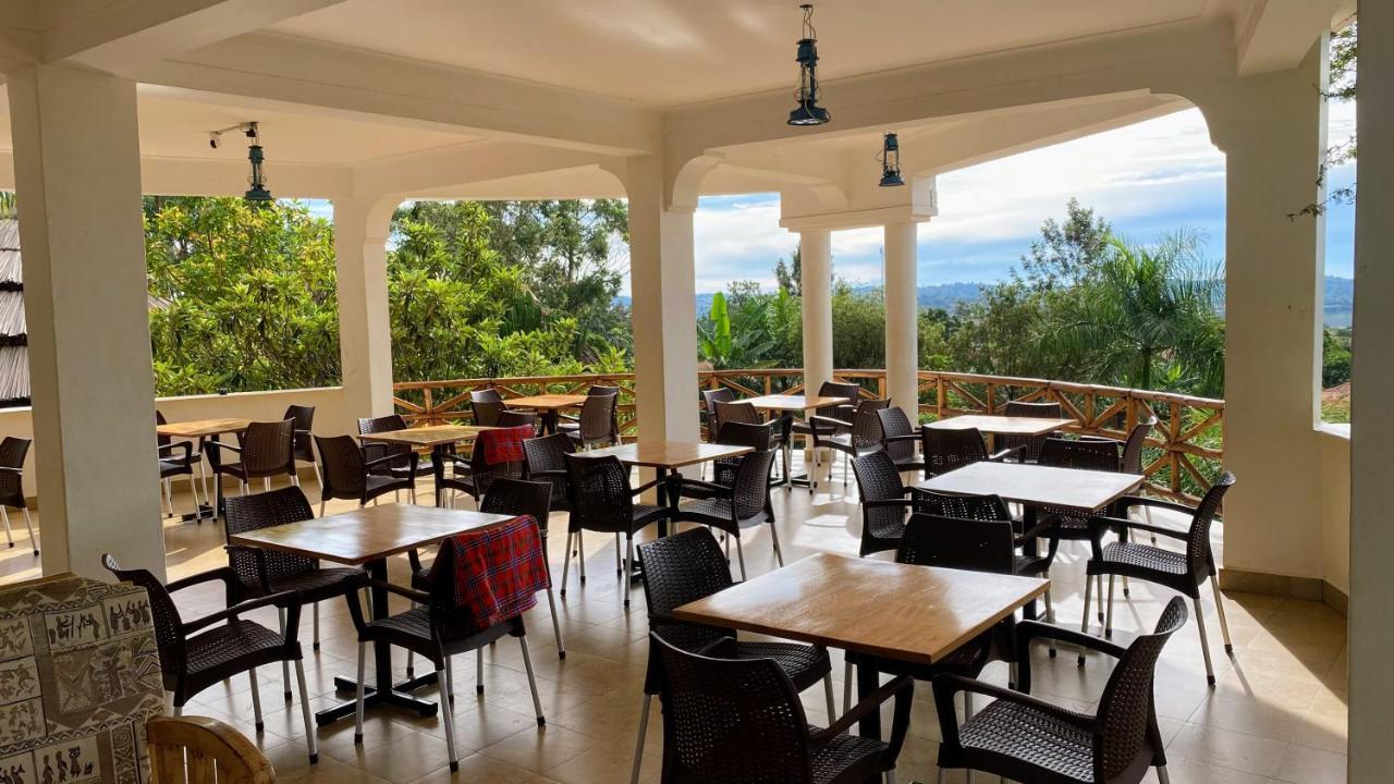Banda Lodge Masaka Bagian luar foto