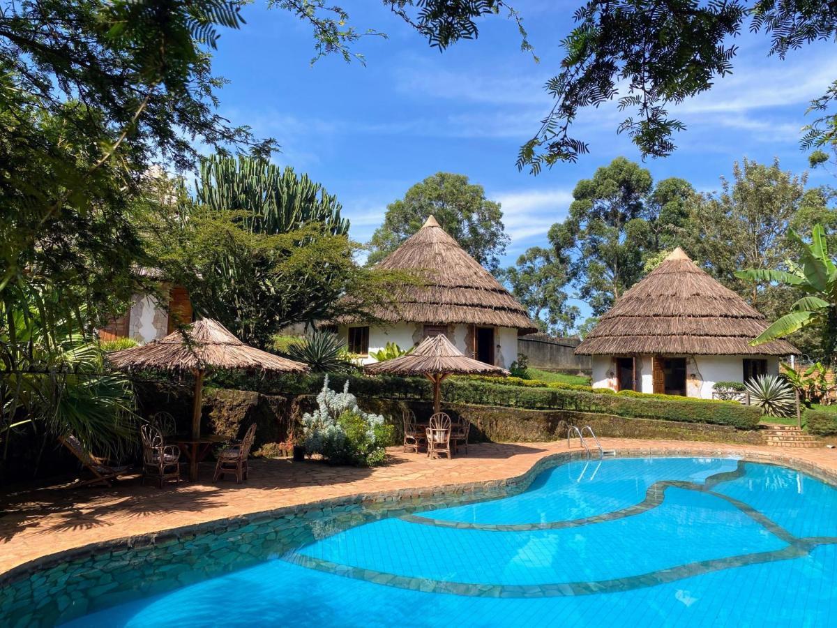 Banda Lodge Masaka Bagian luar foto
