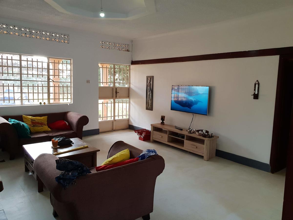 Banda Lodge Masaka Bagian luar foto
