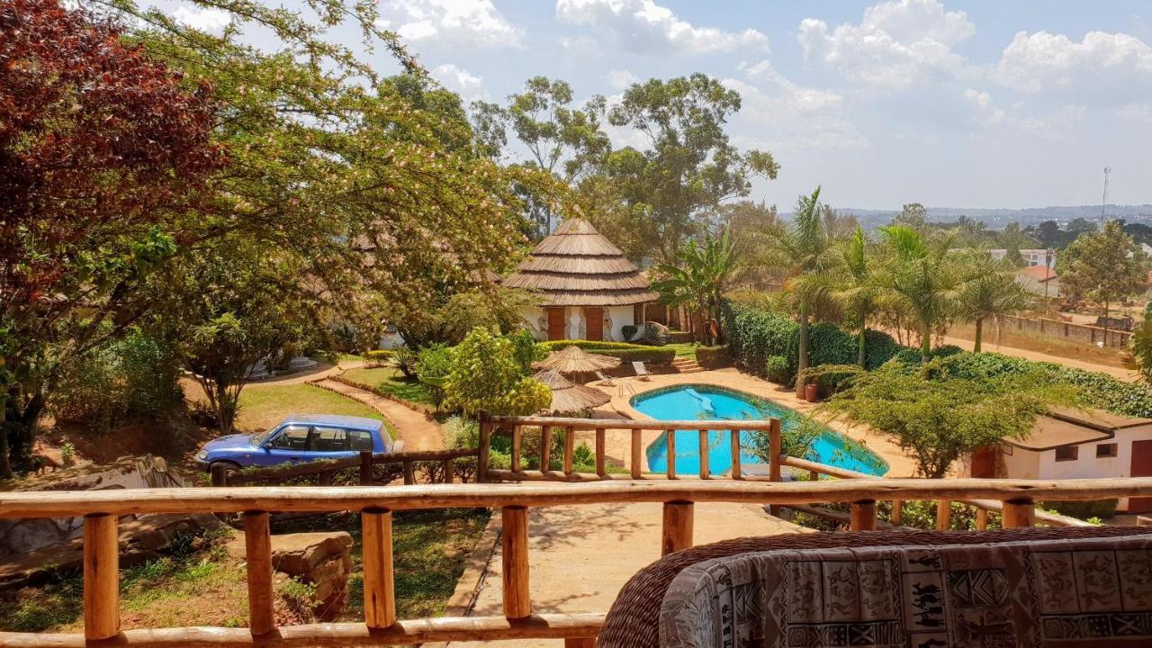 Banda Lodge Masaka Bagian luar foto