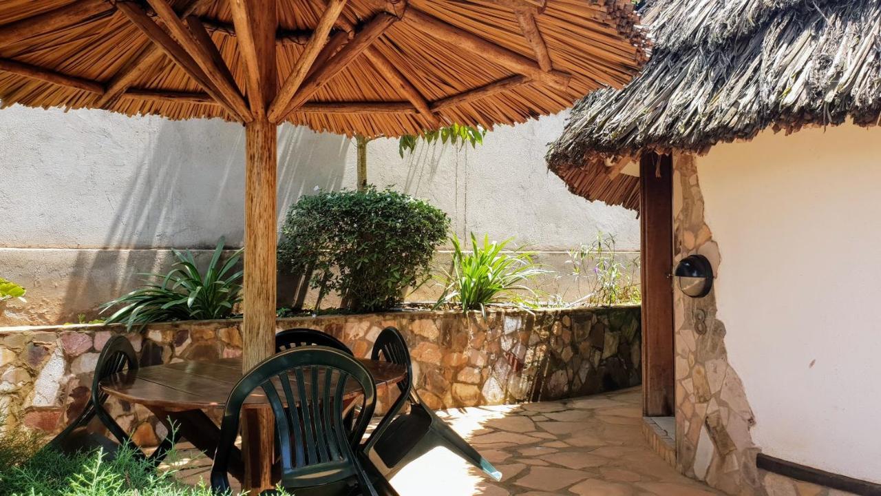 Banda Lodge Masaka Bagian luar foto